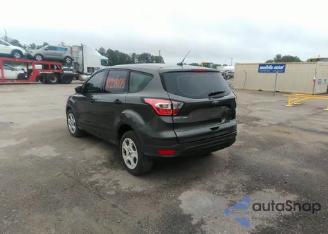 2017 Ford Escape from USA, damaged, VIN 1FMCU0F768UD71802